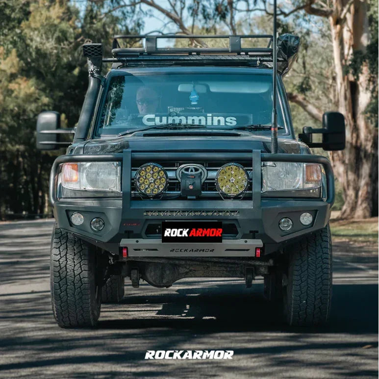 Toyota Landcruiser 79 03/2007 - 11/2023 Rockarmor GT Hoop Bullbar Lift Combo