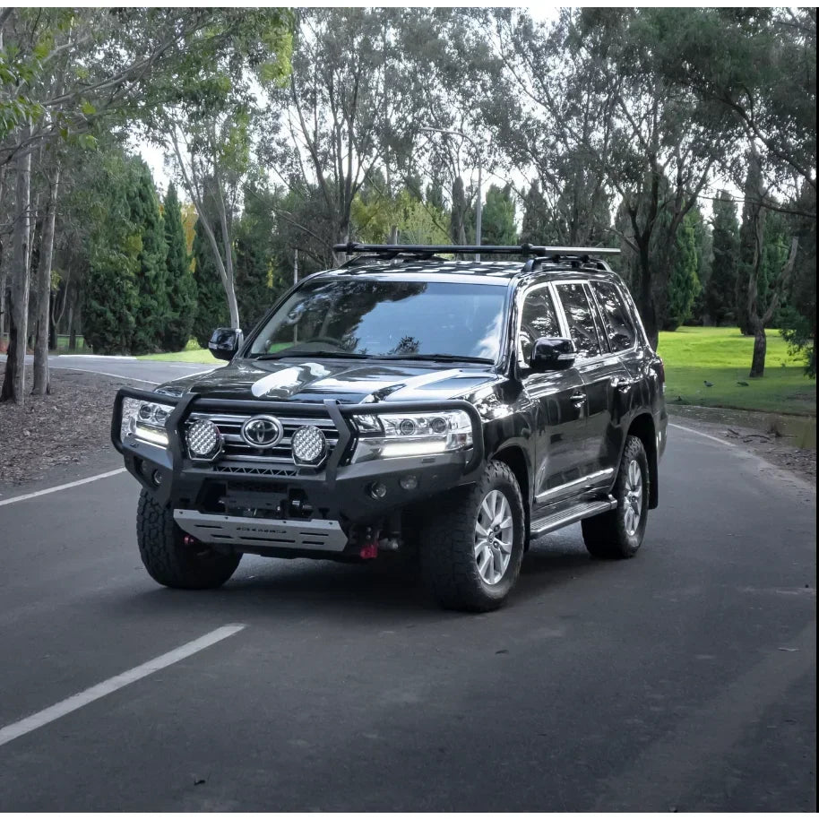 Toyota 200 2015+ Rockarmor GT Hoop Bullbar Lift Combo