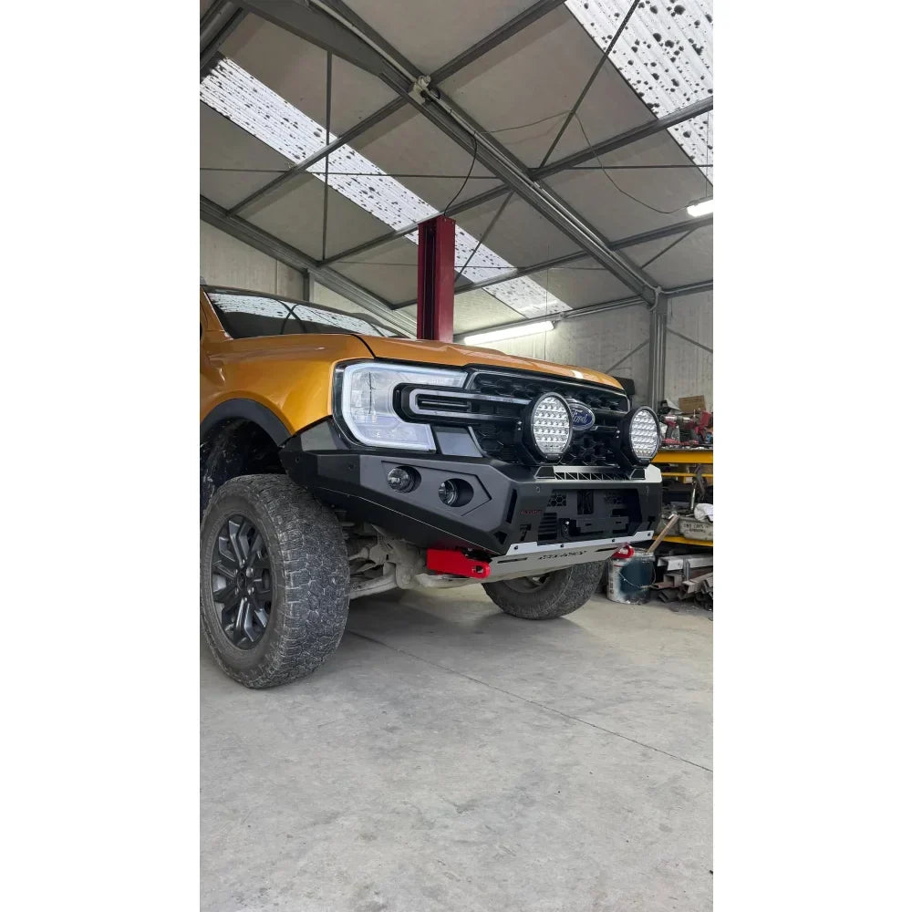 Next Gen Ford Ranger Rockarmor GT Hoopless Bullbar Lift Combo